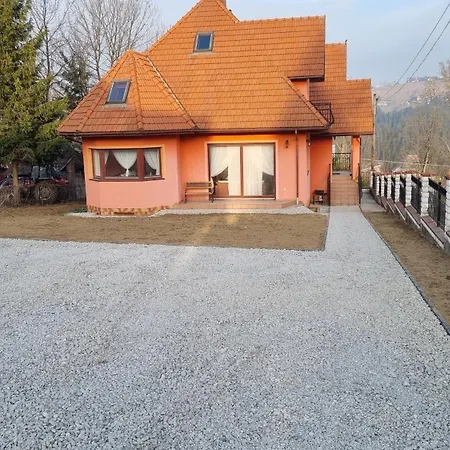U Skrajnioka Apartment *